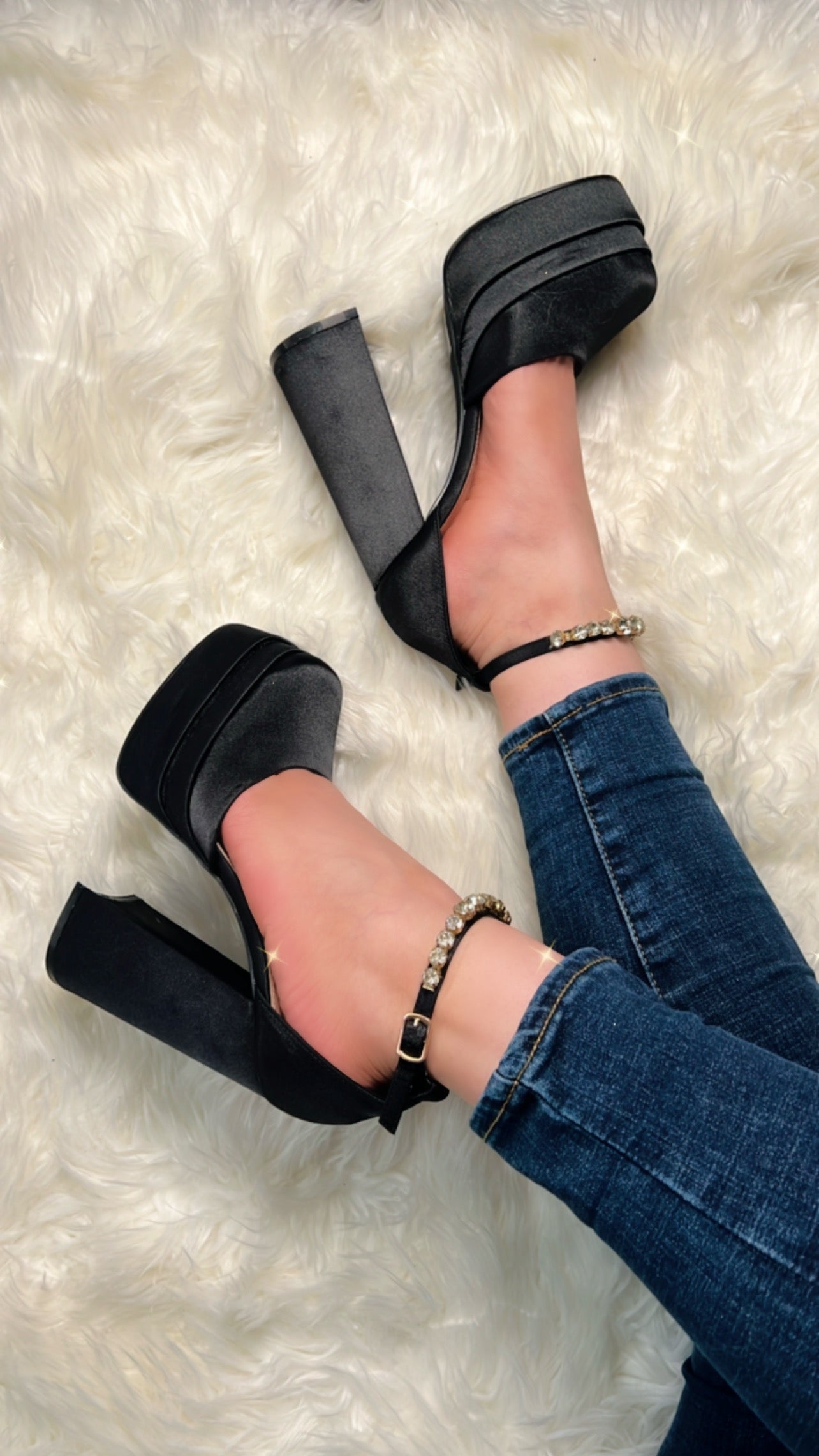 image_3d8f72bd-7a42-4348-961f-ee82144444c7 Donatella Platform Heels - Image 1